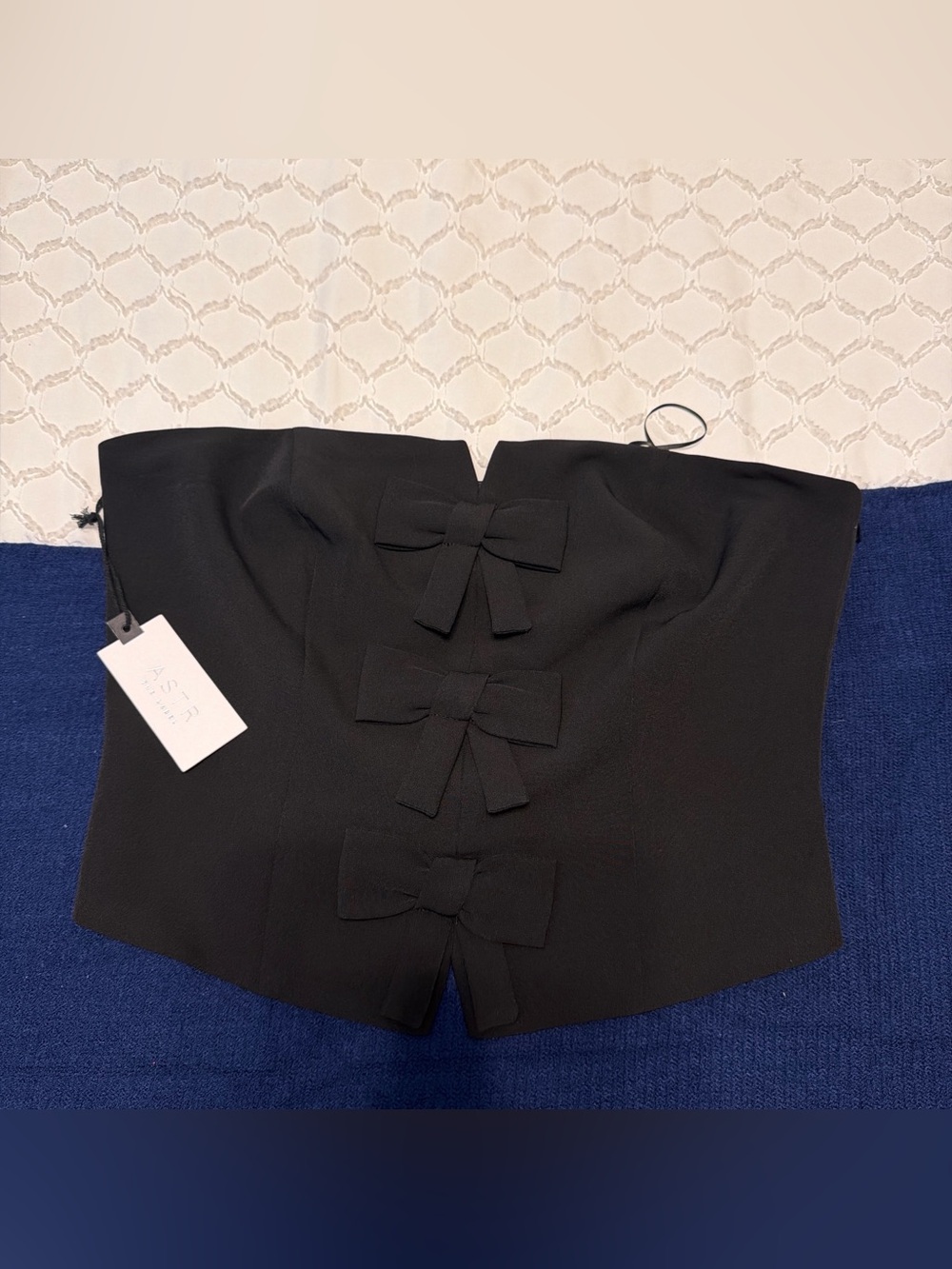 Astr Black Strapless Top with Front Bow Details